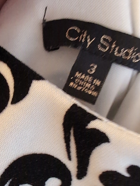 Kentucky Derby City Studio Black & White Floral Cocktail Dress